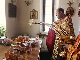 Изнесение Честных Древ Креса Господня (медовый спас) - 2011, фото 13
